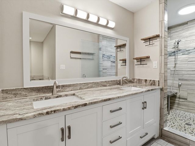 6405 Sonrisa Place NE, Albuquerque, NM 87113