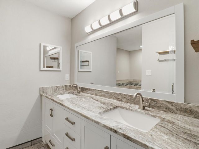 6405 Sonrisa Place NE, Albuquerque, NM 87113