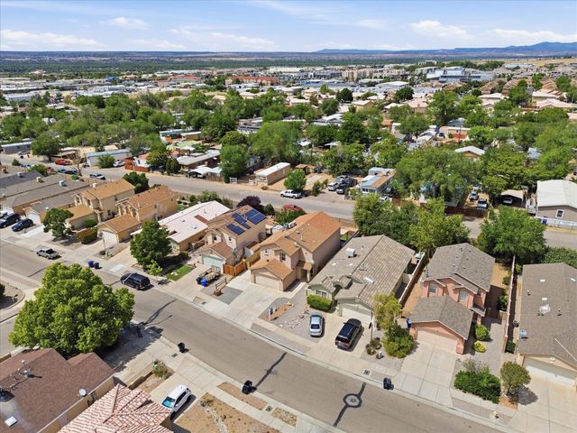 6405 Sonrisa Place NE, Albuquerque, NM 87113
