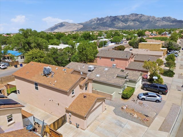 6405 Sonrisa Place NE, Albuquerque, NM 87113