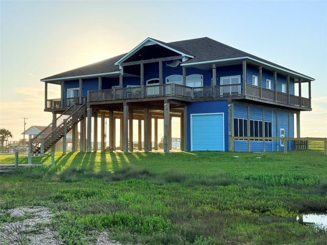 1432 County Road 230, Sargent, TX 77414
