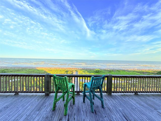 1432 County Road 230, Sargent, TX 77414