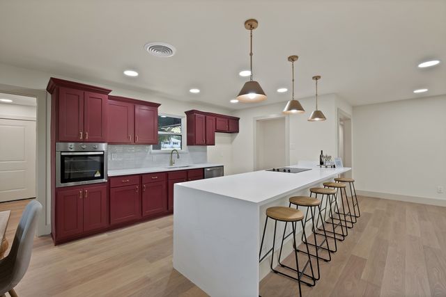 1816 Ridgmar Boulevard, Fort Worth, TX 76116