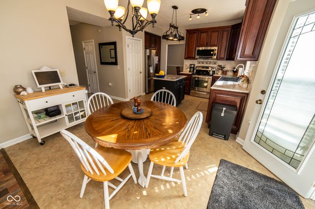 1287 Autumn Drive, Mooresville, IN 46158