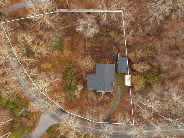 15 Egypt Lane, Clinton, CT 06413