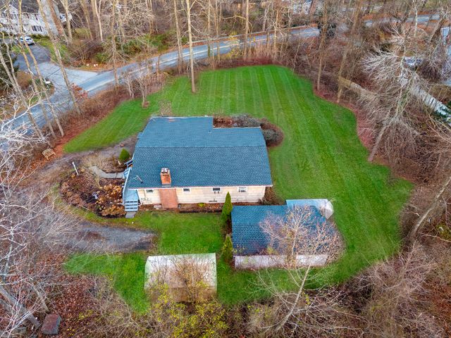 15 Egypt Lane, Clinton, CT 06413