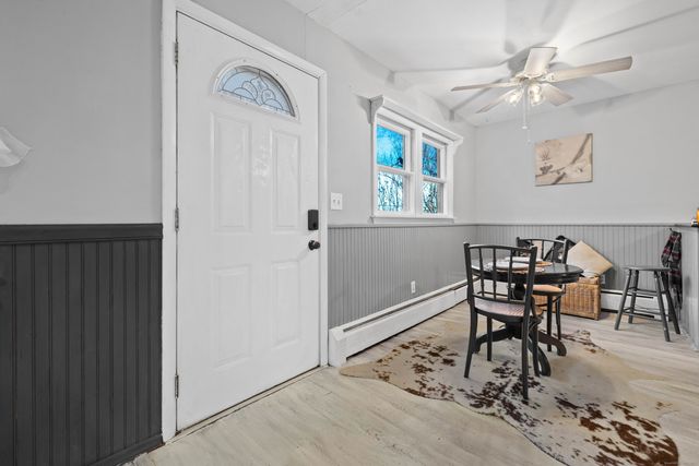 15 Egypt Lane, Clinton, CT 06413