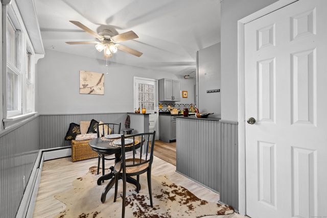 15 Egypt Lane, Clinton, CT 06413