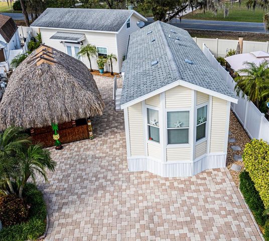 20300 LEONARD ROAD 33, Lutz, FL 33558