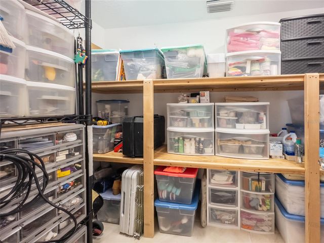 20300 LEONARD ROAD 33, Lutz, FL 33558