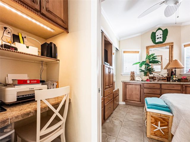 20300 LEONARD ROAD 33, Lutz, FL 33558