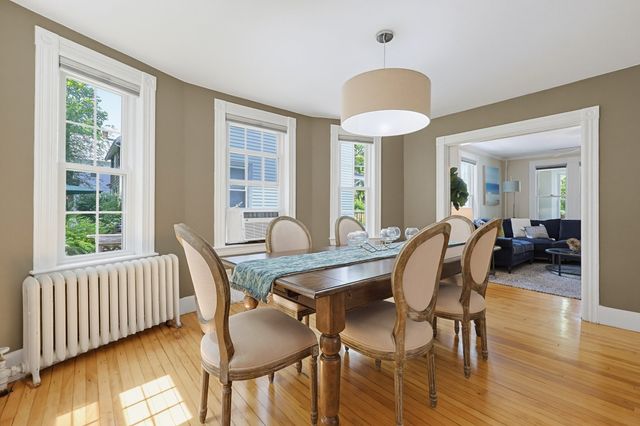 9 Parmenter Ave, Maynard, MA 01754