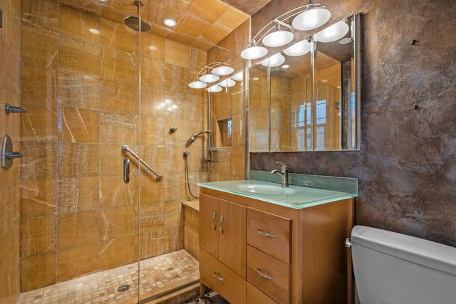 621 Ridge Road, Highland Park, IL 60035