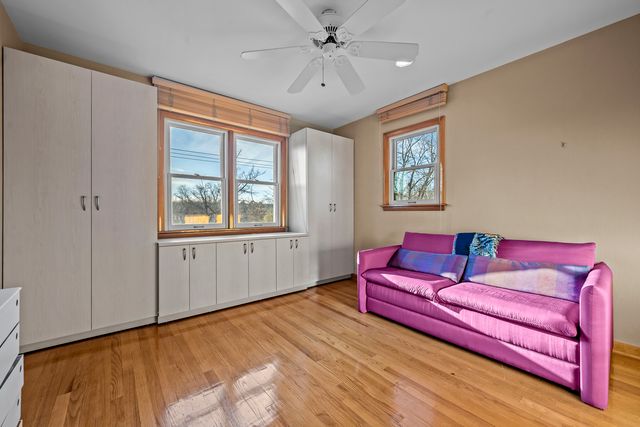 621 Ridge Road, Highland Park, IL 60035