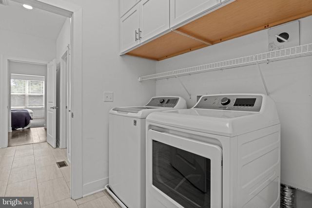 2 DOGLEG LN, Trenton, NJ 08648