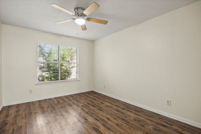 2504 Brook Hollow Court, Mesquite, TX 75150