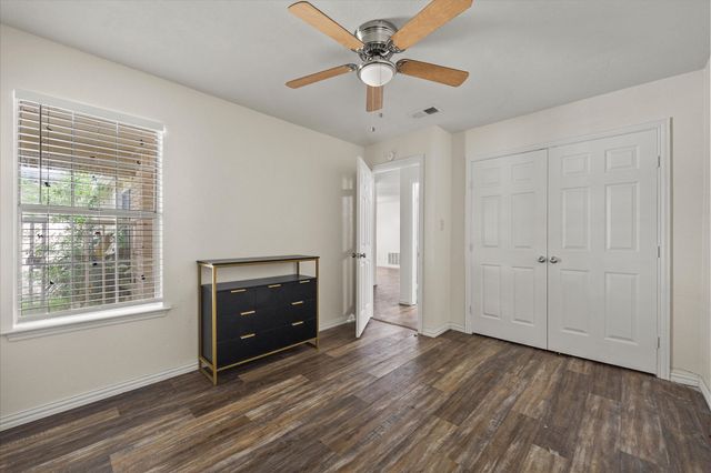 2504 Brook Hollow Court, Mesquite, TX 75150