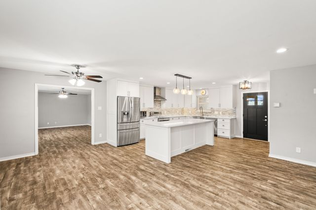 3213 Pecan Lane, Garland, TX 75041