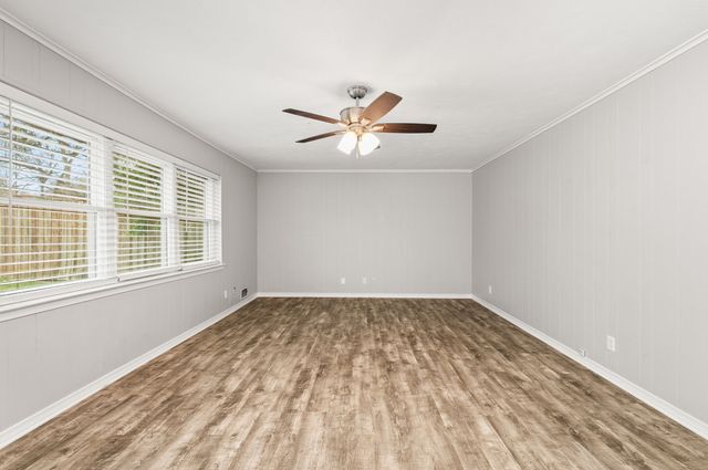 3213 Pecan Lane, Garland, TX 75041