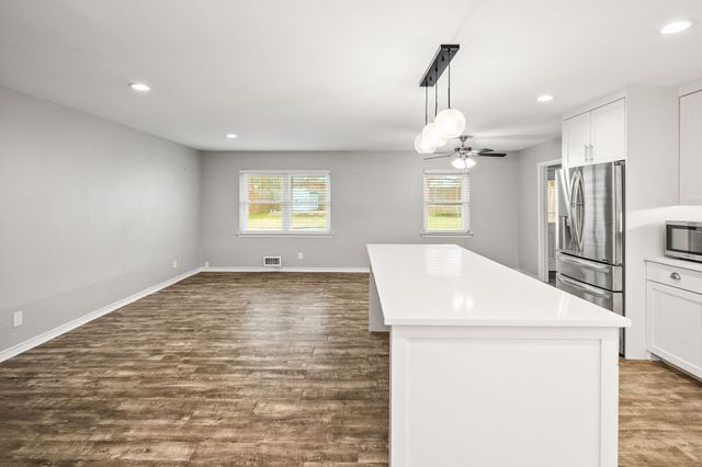 3213 Pecan Lane, Garland, TX 75041