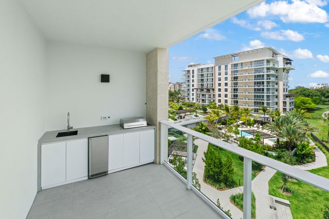 220 SE Mizner Boulevard 223, Boca Raton, FL 33432