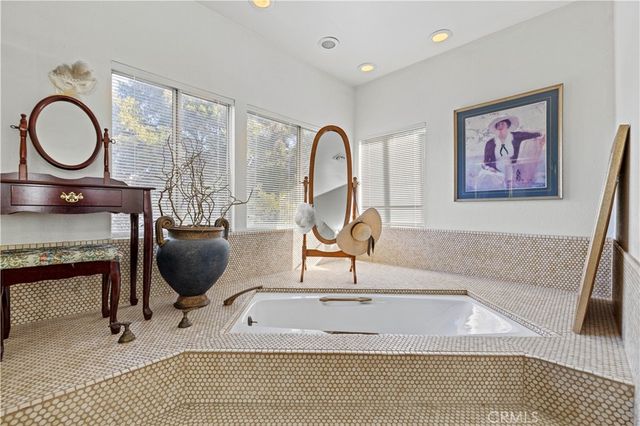 15669 Live Oak Springs Canyon, Canyon Country, CA 91387