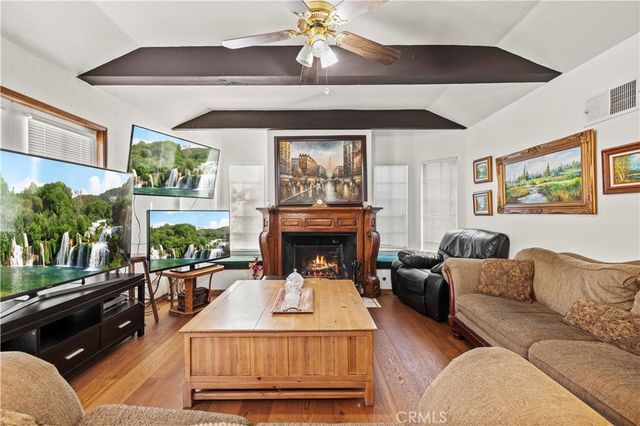 15669 Live Oak Springs Canyon, Canyon Country, CA 91387