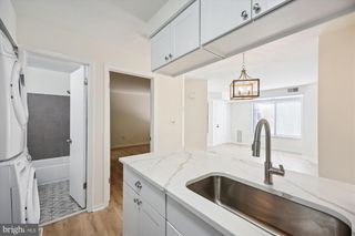 9912 HELLINGLY PLACE # 152, Gaithersburg, MD 20886