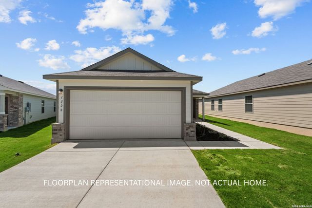 1325 Bree St., New Braunfels, TX 78130