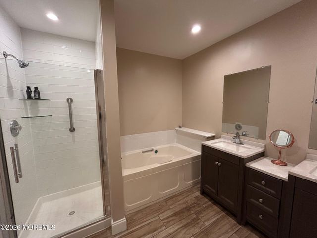48 Winthrop Road 48B, Monroe, NJ 08831