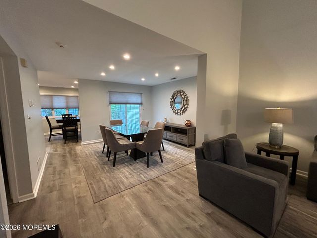 48 Winthrop Road 48B, Monroe, NJ 08831