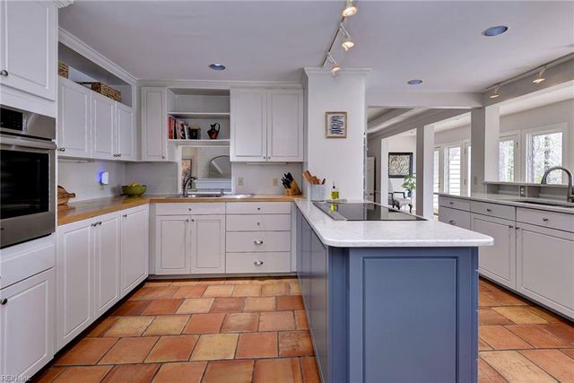 124 Northpoint DR, Williamsburg, VA 23185