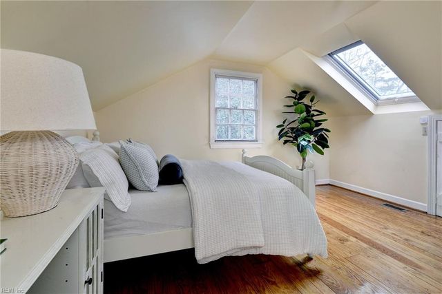 124 Northpoint DR, Williamsburg, VA 23185