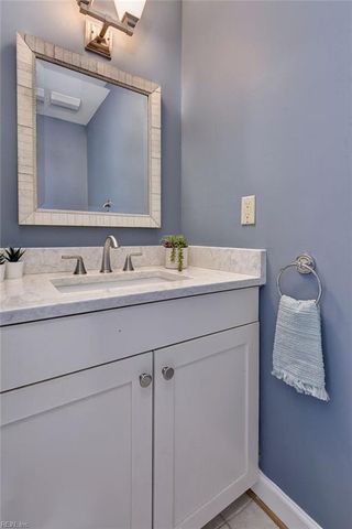 124 Northpoint DR, Williamsburg, VA 23185