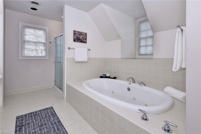 124 Northpoint DR, Williamsburg, VA 23185