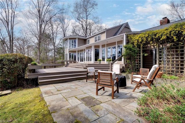 124 Northpoint DR, Williamsburg, VA 23185