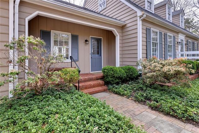 124 Northpoint DR, Williamsburg, VA 23185