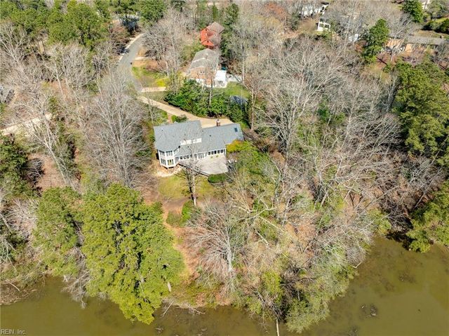 124 Northpoint DR, Williamsburg, VA 23185