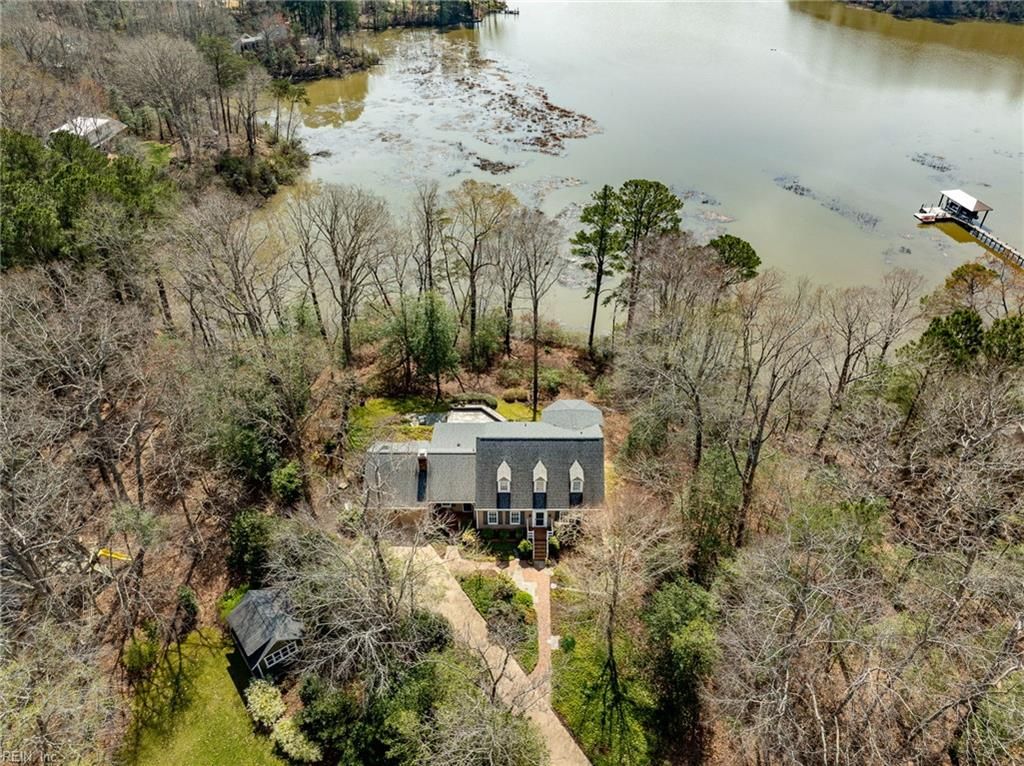 124 Northpoint DR, Williamsburg, VA 23185