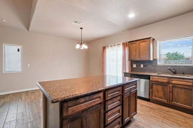852 Lemington Street, El Paso, TX 79928