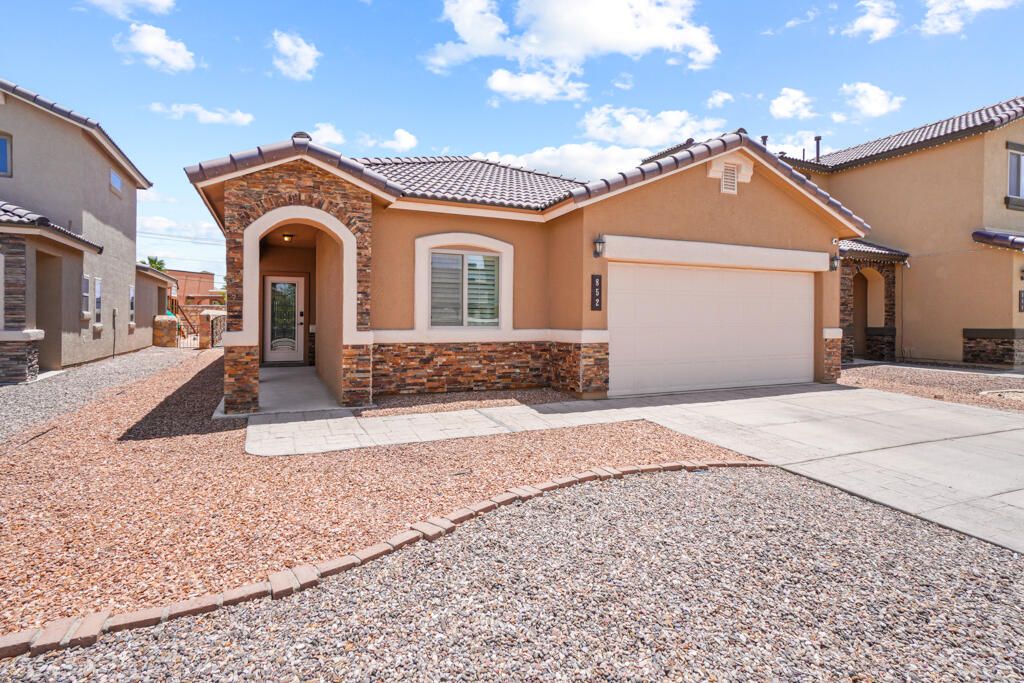 852 Lemington Street, El Paso, TX 79928