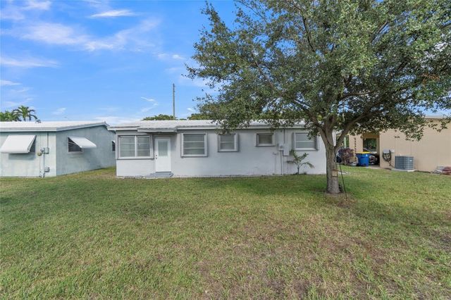 3240 Sheridan Lane, Hollywood, FL 33021