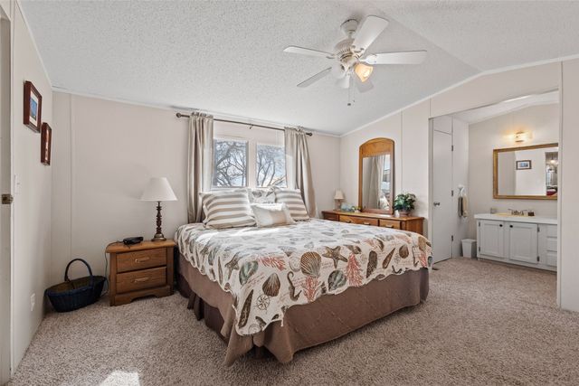 28 Air Force Drive, Pottsboro, TX 75076