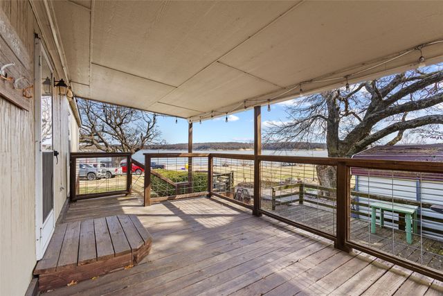 28 Air Force Drive, Pottsboro, TX 75076