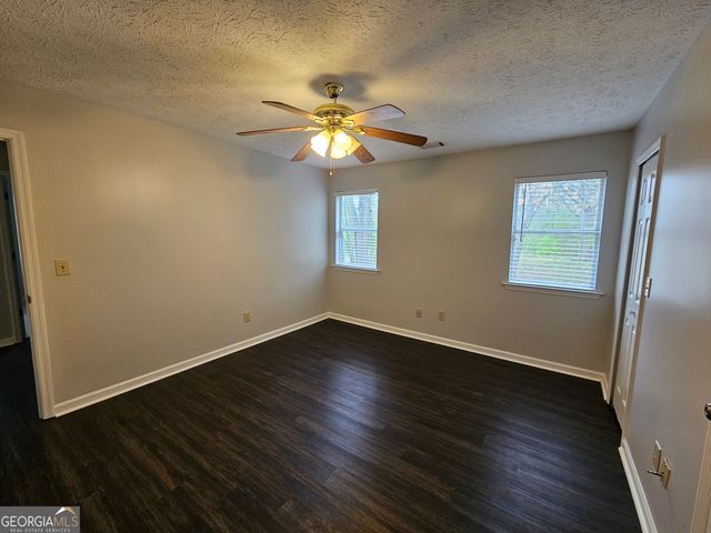 40 Peachtree Way, Newnan, GA 30265