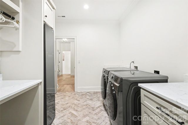 3333 Anson Street, Charlotte, NC 28209