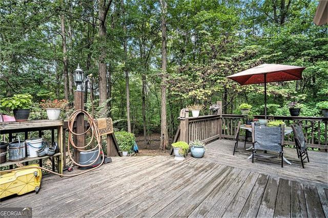 2170 Taylorsville Road, Taylorsville, GA 30178