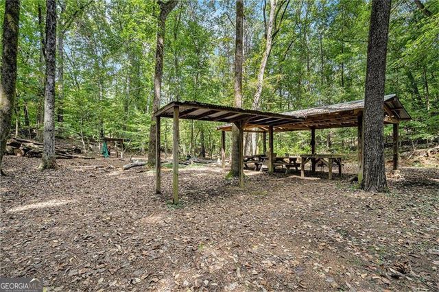2170 Taylorsville Road, Taylorsville, GA 30178