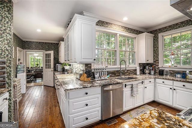 2170 Taylorsville Road, Taylorsville, GA 30178