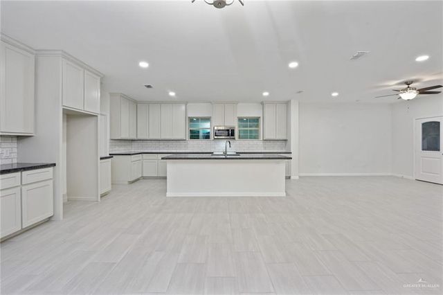 2906 Alcala Court, Mission, TX 78572